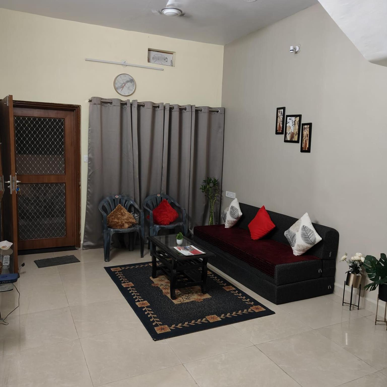 Вилла Mahadev Mansion Удджайн Экстерьер фото